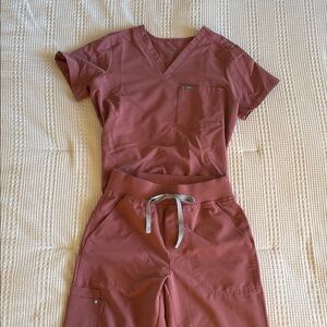 Figs Mauve Scrub Set